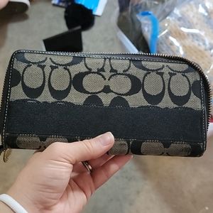 Coach wallet